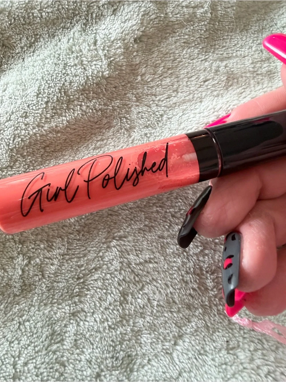 GirlPolished Hint of Mint Sheer Lip Gloss – Mint Kiss (#D031)
